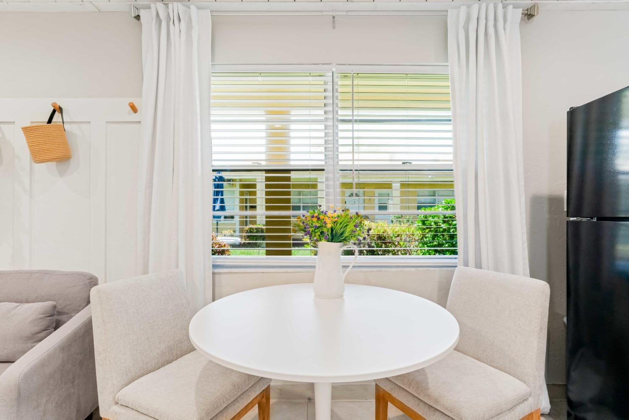 Beachside Retreat W Heated Pool St. Pete Beach Exterior photo